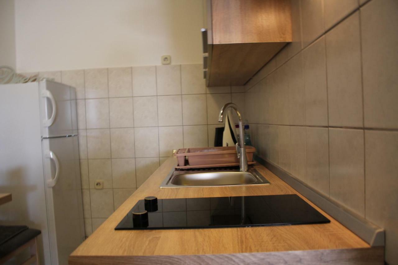 Studio Apartman Ana Шибеник Экстерьер фото